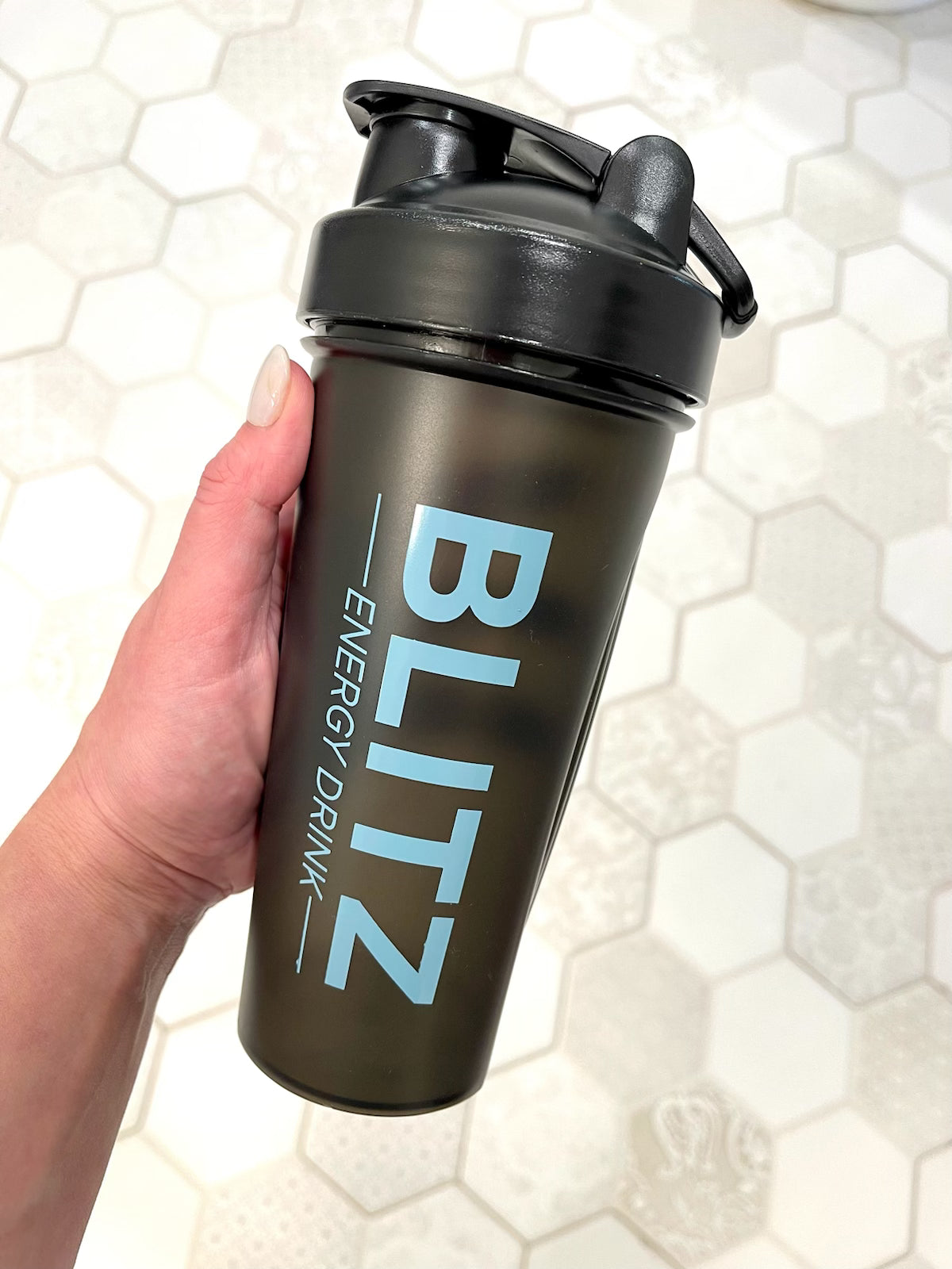 Bowmar Nutrition | 20oz Shaker Bottle Shaker with 2 Containers