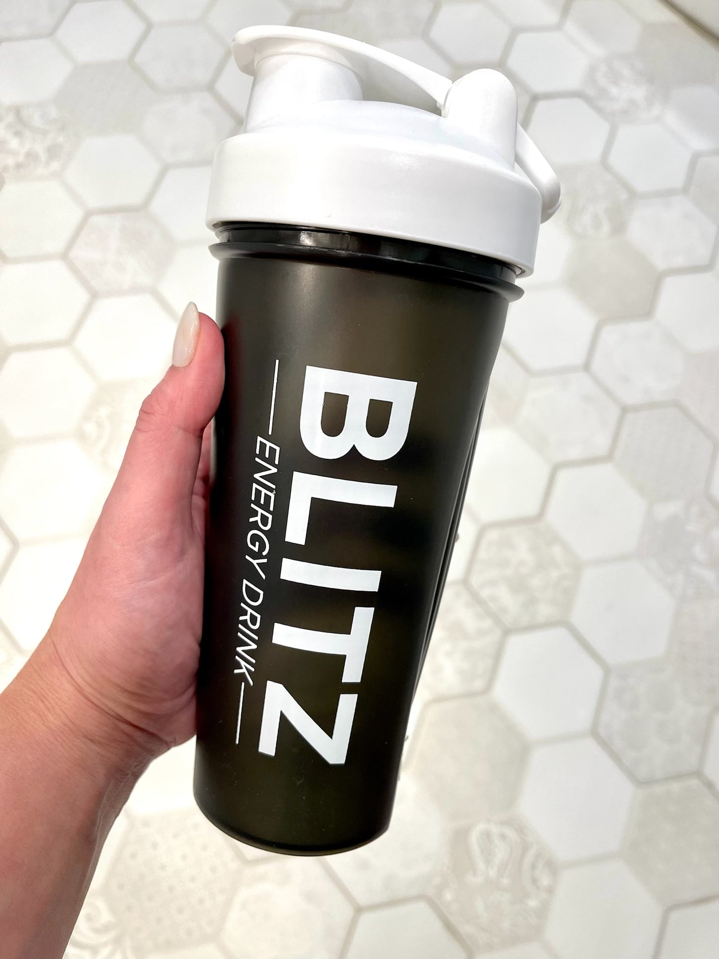 https://www.drinkblitzenergy.com/cdn/shop/products/image_7c7c43db-2f98-46e8-ae82-f270f9559e45.heic?v=1682285417&width=1445